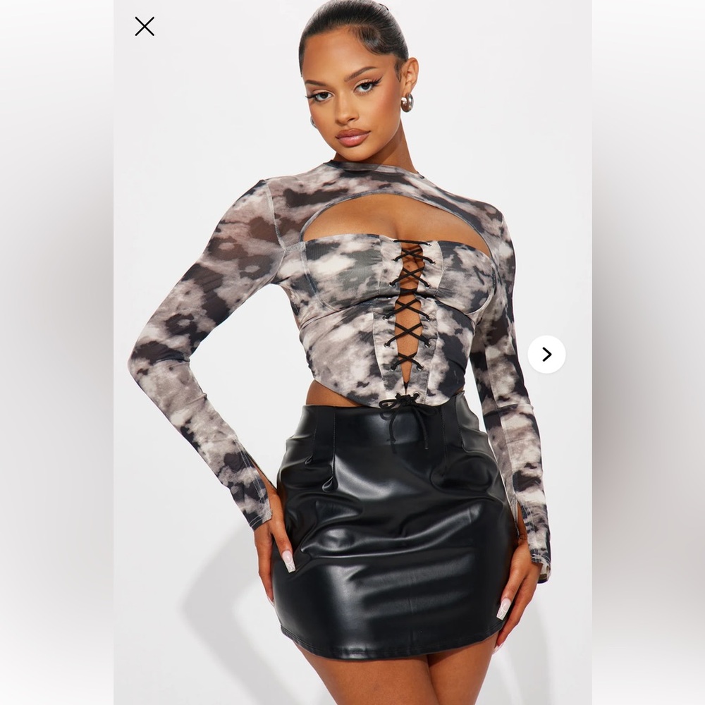 Fashion Nova Melody Printed Mesh Corset Top M